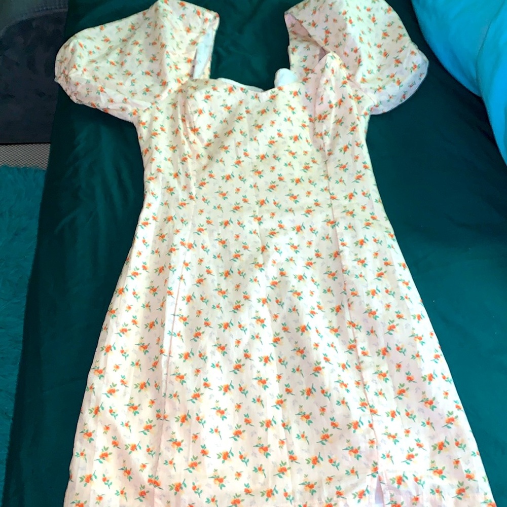 Altar'd State Scoop Neck Puff Sleeve Mini Dress small nwot - Picture 4 of 9